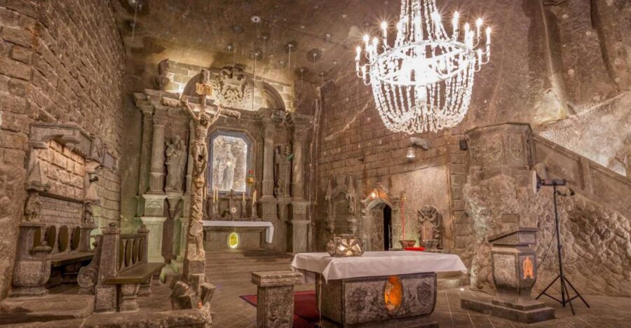 Krakow: Wieliczka Salt Mine Guided Tour & Tickets - Key things that make this Wieliczka tour work