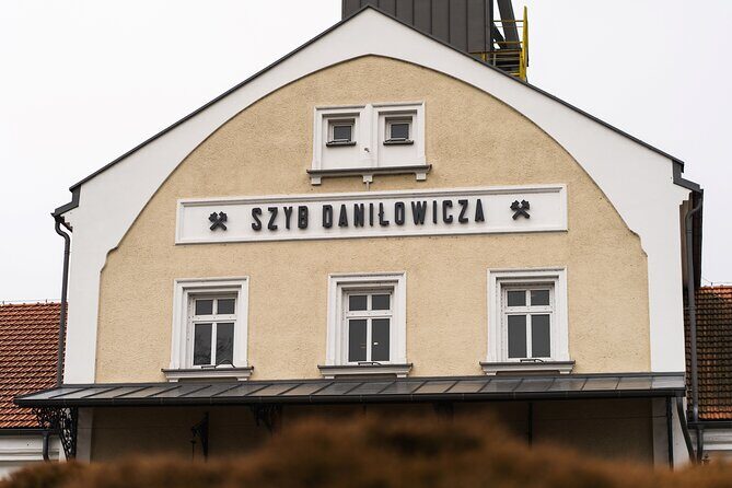 Krakow: Wieliczka Salt Mine Guided Tour with Pick-up options - The Stairs, the Temperature, and Your Comfort Plan