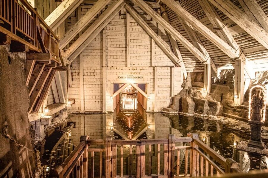 Krakow: Wieliczka Salt Mine Skip-the-Line Live Guided Tour - Value Check: Is $33 for Wieliczka Good Use of Your Time?