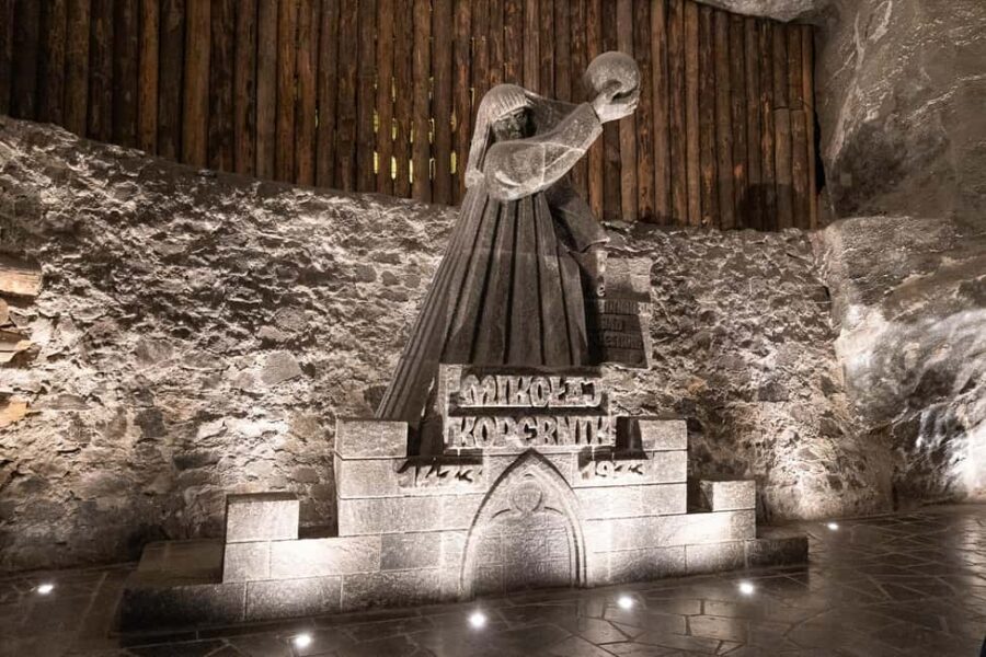 Krakow: Wieliczka Salt Mine Tour with Entry Ticket - Who This Tour Fits Best (and Who Should Rethink)