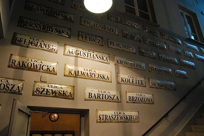 Krakow World War II Private Tour - Stop 1: Kazimierz, Krakow’s Former Jewish District (40 Minutes)