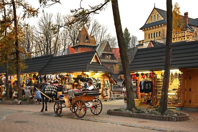 Krakow–Zakopane: Cable Car, Chocholow Baths, Cheese & Vodka - Gubałówka: the cable car and funicular moment you’ll remember