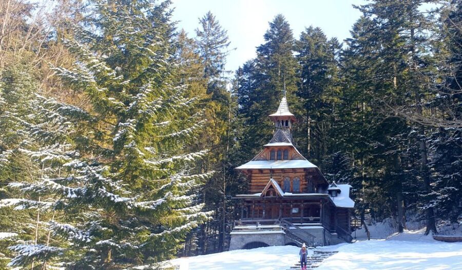 Krakow: Zakopane, Funicular, Cheese, and Highland Day Trip - Price and value: why $22 can work for you
