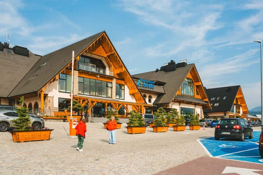 Krakow: Zakopane One Day Trip with Funicular & Thermal Pools - Practical Details That Make or Break the Day