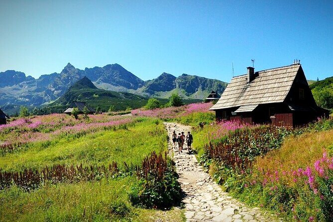 Krakow: Zakopane with Thermal Baths, Cable Car & Hotel Pickup - Chocholowskie Termy thermal baths: what 2.5 hours feels like
