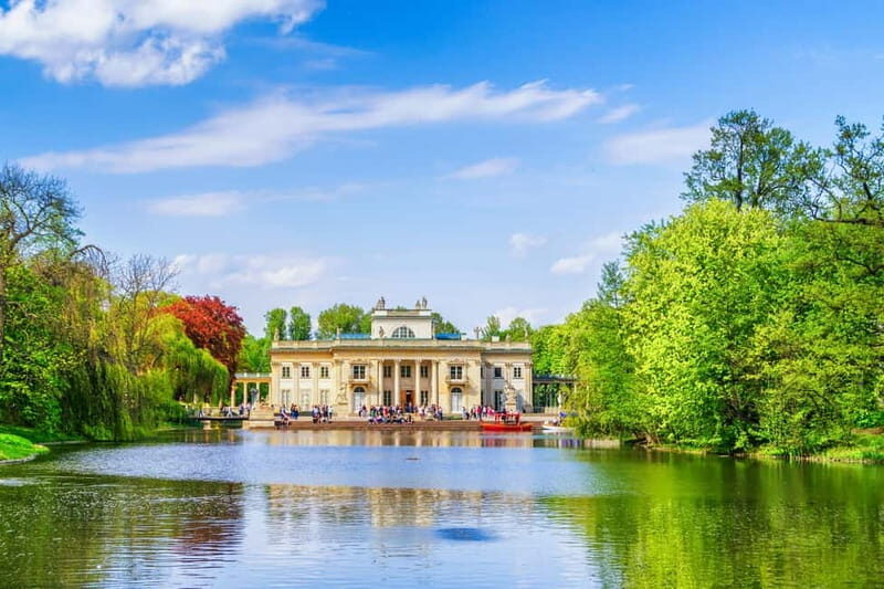 Łazienki Park and Palace Warsaw Private Tour with Tickets - Kubicki Stables and Cantonists Barrack: The Strong History Add-On