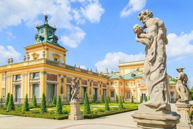 Lazienki Park + Museum of King Jan III's Palace at Wilanow:Small group /Pick-up/ - Quick Takeaways