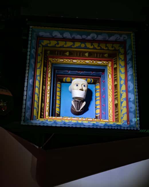 Legends of Cracow Show - Finding the Legends show near Krakowska Galeria