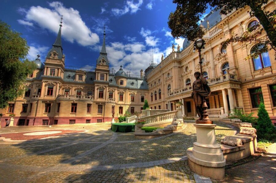 Lodz: Private City Walking Tour - What you get for the $17 price in real terms