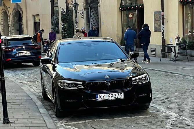 Luxury Private Transfer from Krakow to Budapest - Comfort that actually helps: Wi‑Fi, water, and a smooth ride