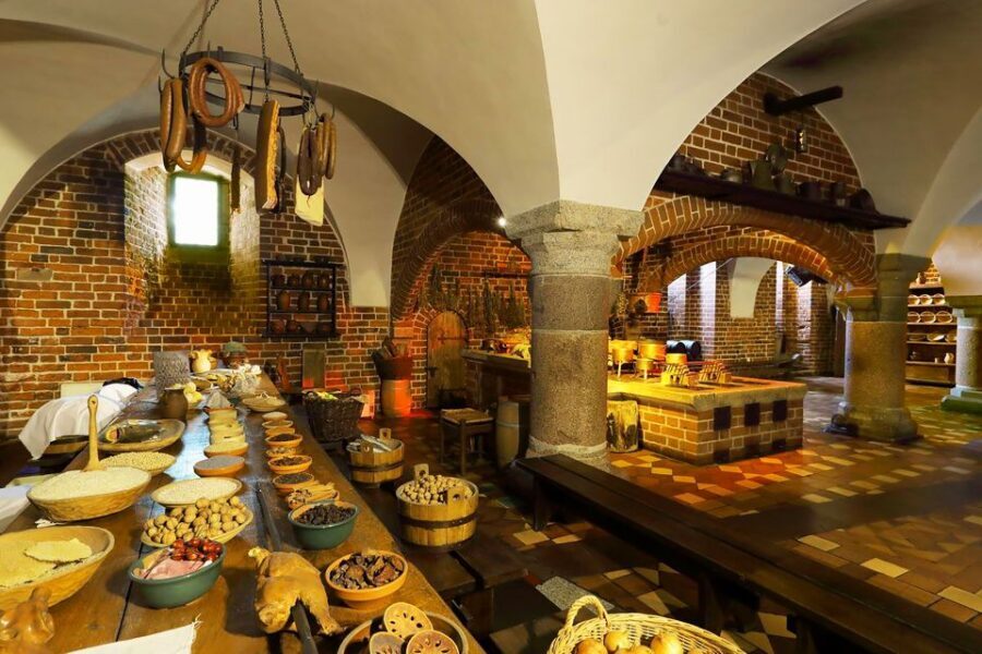 Malbork Castle Half Day Private Tour - The exhibitions: how the castle tells its story