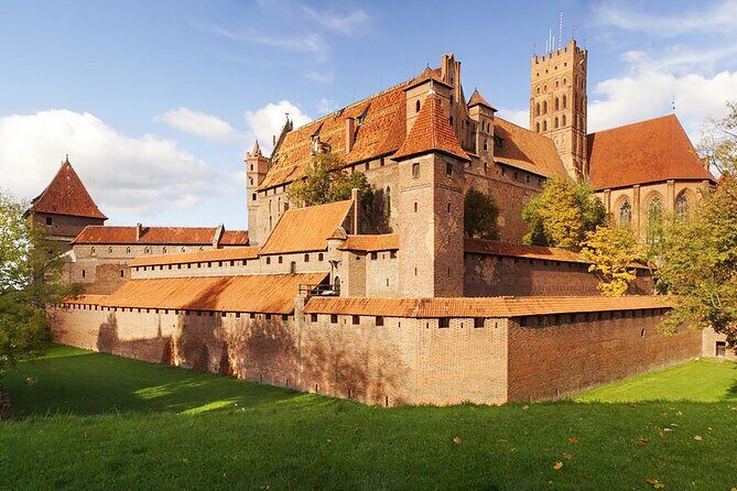 Malbork Castle Private Tour from Gdansk - Door-to-Door to Malbork: Gdańsk and Sopot Pickup