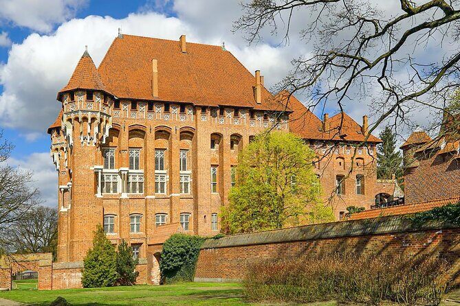 Malbork Castle Private Tour from Gdansk - The Vistula Delta drive: Dutch, Mennonite, and Polish clues