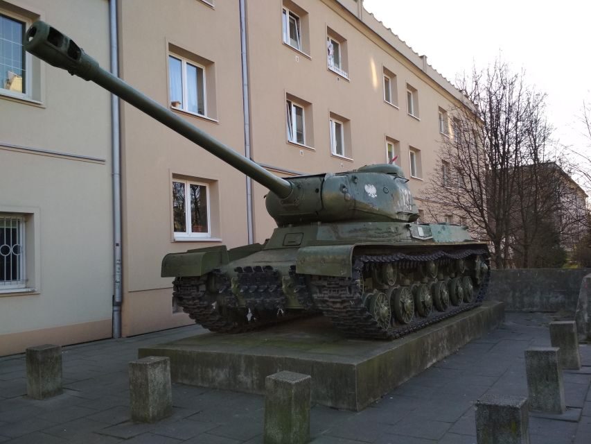 Nowa Huta – a guided tour of a utopian socialist city - Central Square and Lenin’s Old Name: When Planning Gets Political