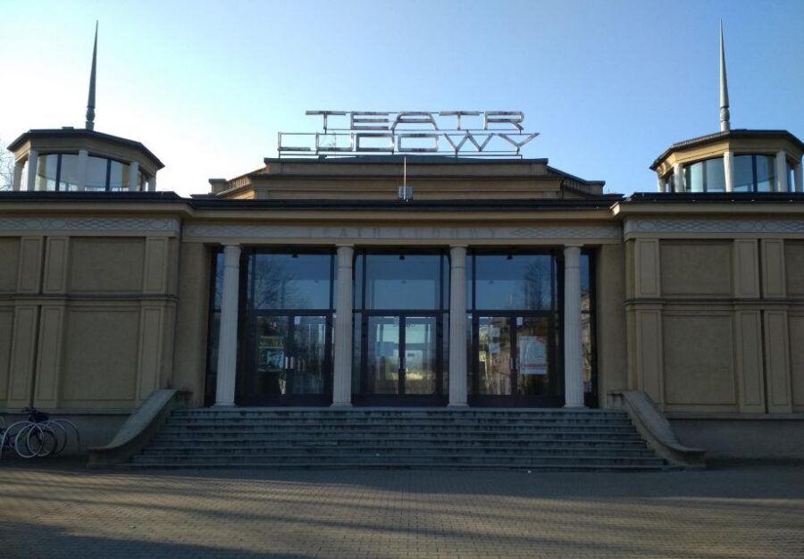 Nowa Huta – a guided tour of a utopian socialist city - Our Lady Queen of Poland Church: Faith vs. the Official Plan
