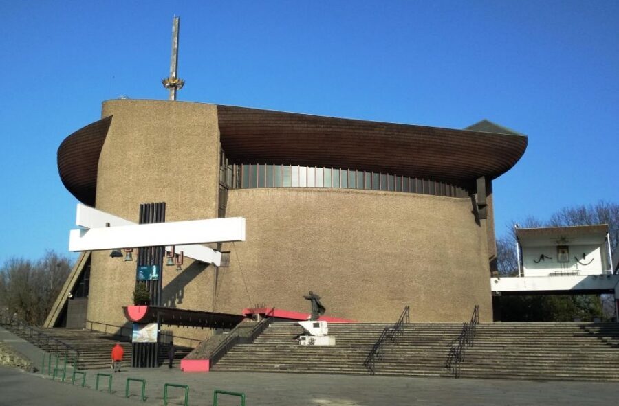 Nowa Huta – a guided tour of a utopian socialist city - Ludowy Theatre: Socialist Culture in a Monumental Shell