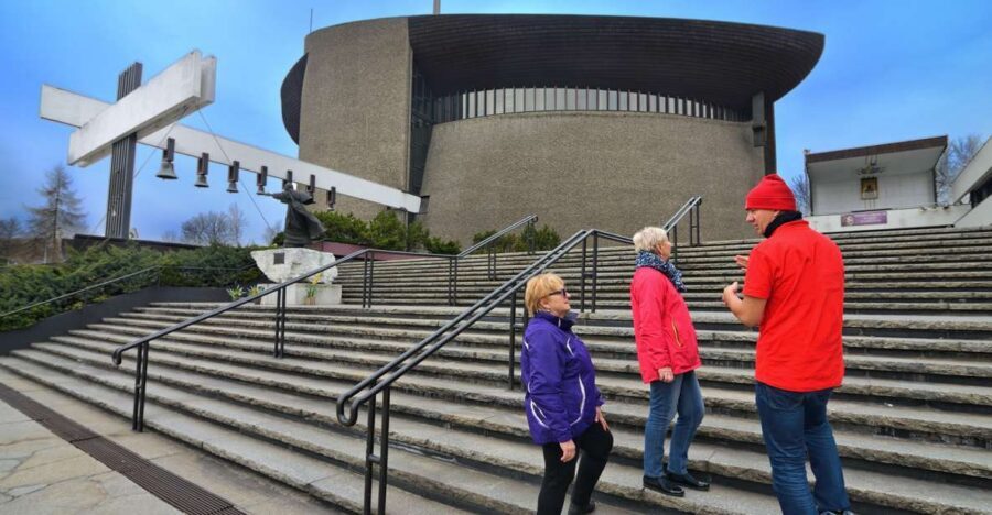 Nowa Huta Tour Krakow: Ideal Communist City Small Group Walk - Zapiekanka and local bar culture that puts flavor on the timeline