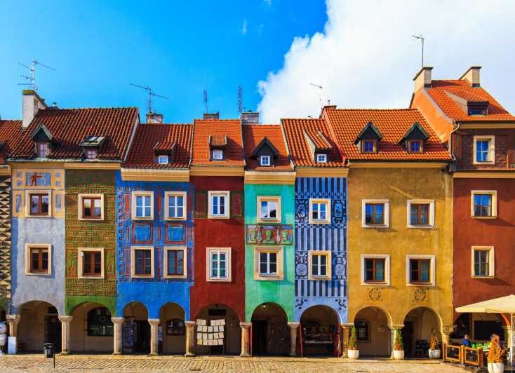 Old Town Poznan: Guided Walking Tour in English - Meeting at Plac Wolności and setting the pace