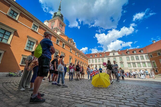 Old Town Warsaw Walking Tour - Krakowskie Przedmiescie: palaces, monuments, and Chopin in St Cross Church