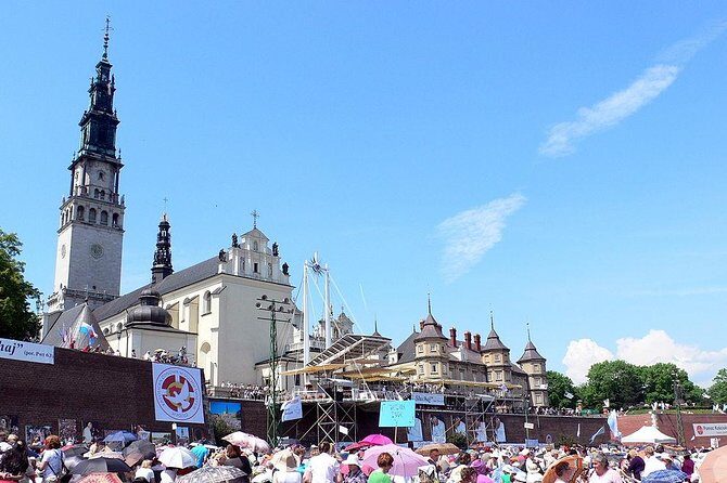One-Day Wadowice & Czestochowa Tour from Krakow - Pickup, timing, and the real length of the day