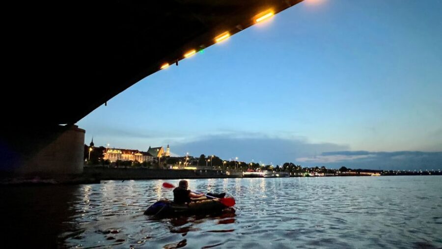 Packrafting kayaking guided tour Vistula river Warsaw Poland - Price and value: $36 for a guided, gear-included river session