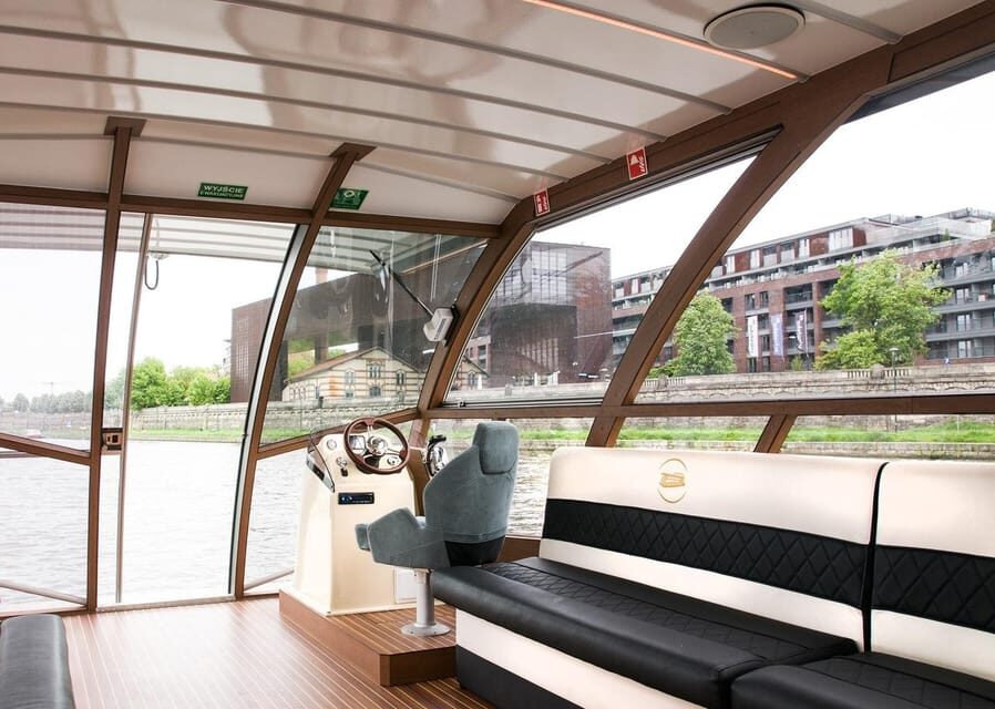 Picturesque Cruise on the Vistula in the Heart of Krakow - Bridges and Footbridges: The River’s Road Map for Photos