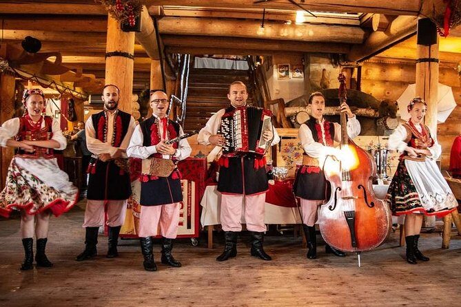 Polish Folk Show and Dinner From Krakow - A Folk Dinner Show That Fits Into a 3-Hour Evening