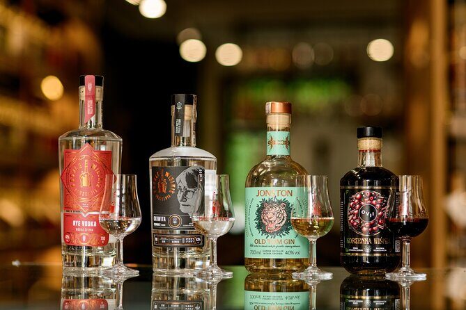 Polish Spirits tasting in Gdańsk Craft Distillery tawern - Price and value: what $36.30 gives you