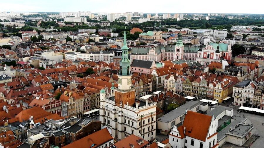 Poznań Half-day Tour - The Old Warta Riverbed: a short walk that changes the mood