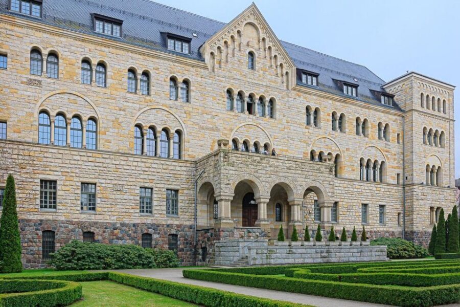Poznań Half-day Tour - Anders Square and the Old Brewery area: finishing with modern Poznań
