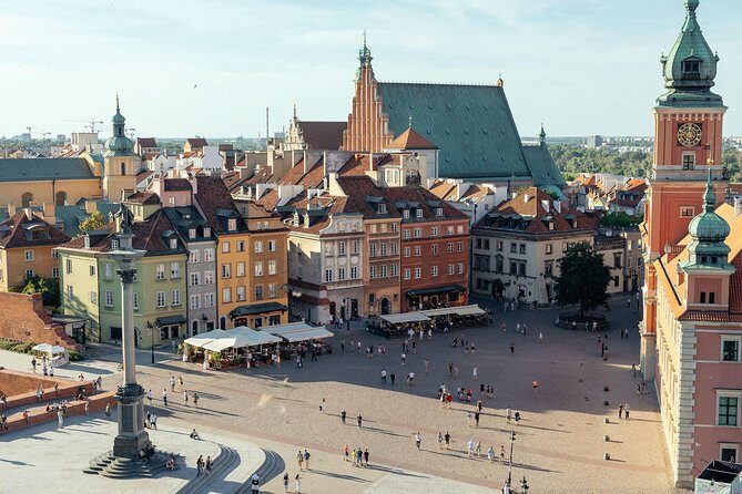 Private City Kickstart Tour: Warsaw - Meeting on Nowy Świat: Simple Start, No Hotel Shuffle