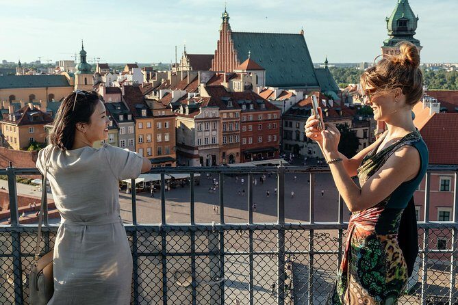 Private City Kickstart Tour: Warsaw - Stop by Muzeum Narodowe: Getting Oriented at the Right Neighborhood Edge