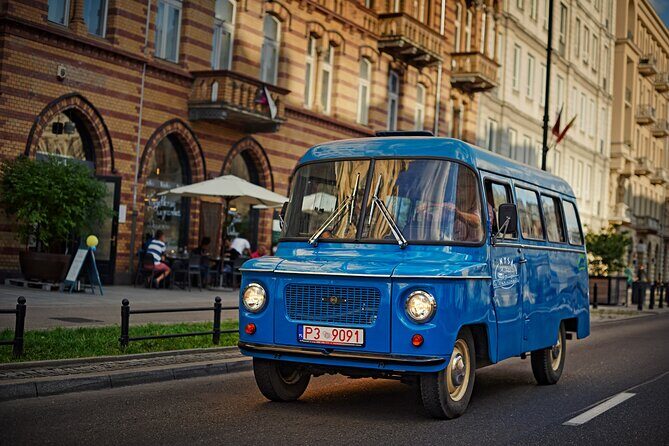 Private Historical Tour of Warsaw by a Retro Fiat with Pickup - A retro Fiat 125p works surprisingly well in Warsaw