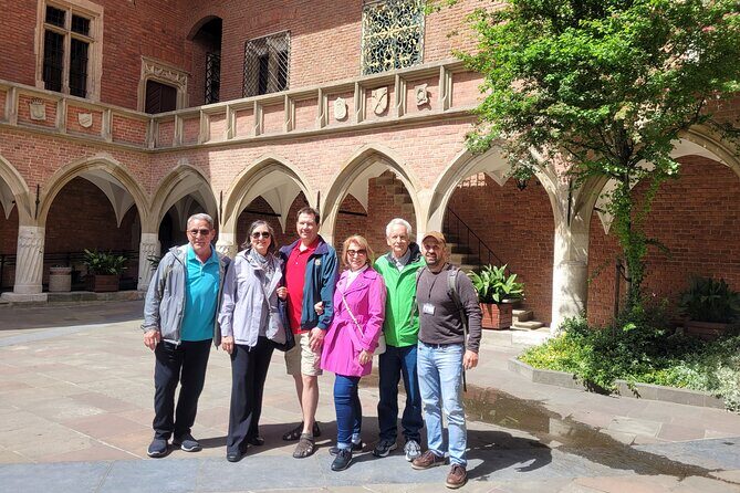 Private Krakow City Tour, Krakow Old Town and Wawel Castle Tour - Getting oriented at Matejko Square and the city’s “why”