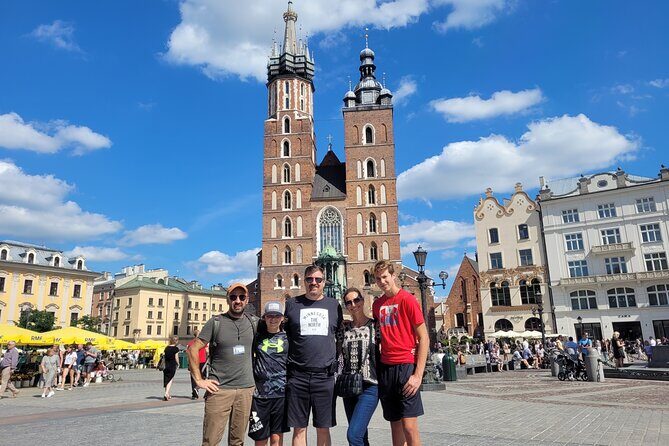 Private Krakow City Tour, Old Town and Jewish District Tour - Wawel Royal Castle courtyard: the big-hitter segment