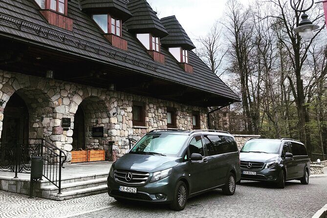 Private Krakow to or from Airport Transfer - Flight-Tracked Pickup That Cuts Airport Hassle