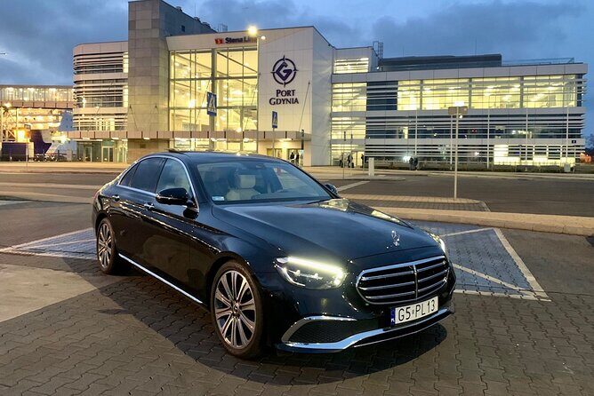 Private Round Trip Transfers from Gdansk Airport (GDN) to Gdansk - Private Parking and “Door-to-Door” Means Less Work for You