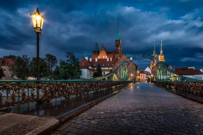 Private "Top Attractions Of Wroclaw" Tour - Quick hits before you go