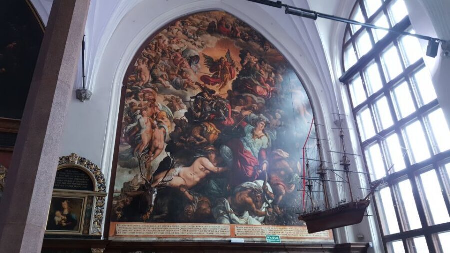 Private Tour of Gdansk Old Town for Kids and Families - High Gate to Long Market: Lions, Gates, and Legends in Plain Language