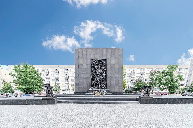 Private Tour of Warsaw Ghetto, Jewish Cemetery, POLIN Museum - The Warsaw Ghetto walk: boundary markers and the Warsaw Uprising context