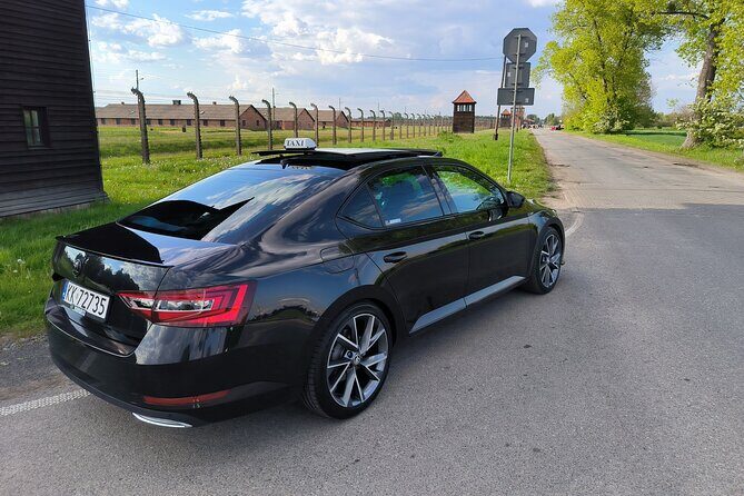 Private transfer from/to Krakow airport / City of Krakow - English-Speaking Driver: Less Guesswork After Landing