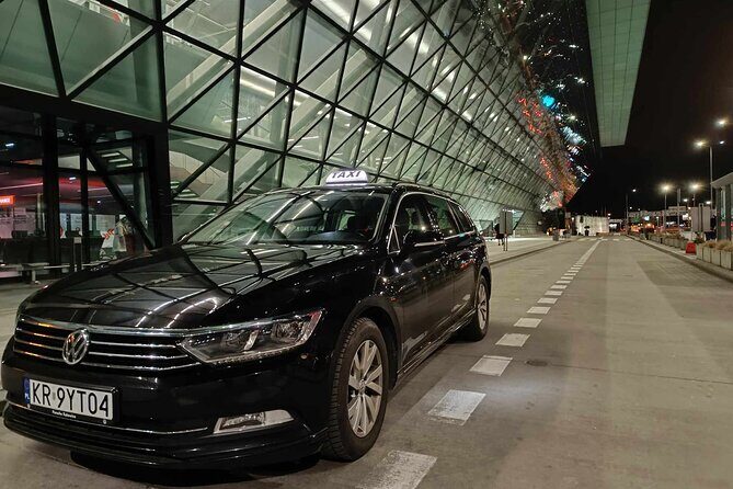 Private Transfer from/to Krakow Airport - The Ride Itself: Wi‑Fi, Water, and English-Friendly Help