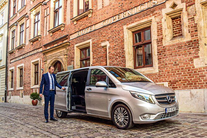 Private Transfer from/to the Krakow Airport - Ride Time: What 30 to 50 Minutes Usually Means