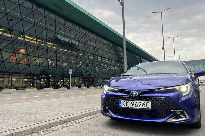 Private Transfer: Krakow Airport to Krakow City Center Vice Versa - Getting Dropped Off in Krakow: Fast, Direct, and Hotel-Friendly