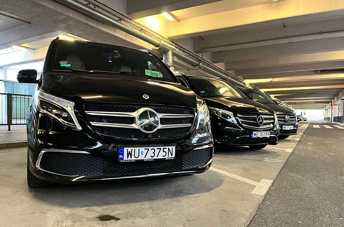Private Warsaw Chopin Airport One Way Transfer - Price and value: why about $30 per person can make sense