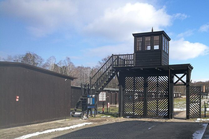 Private WW2 Tour of Westerplatte,Gdansk and Stutthof Including Lunch - Timing, Pace, and How the Private Transport Helps