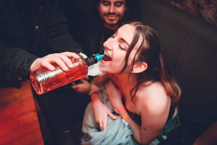 Pub Crawl 1hr Unlimited Beer + Vodka then Clubs in Katowice - Where you meet on Dworcowa at 9:30 PM