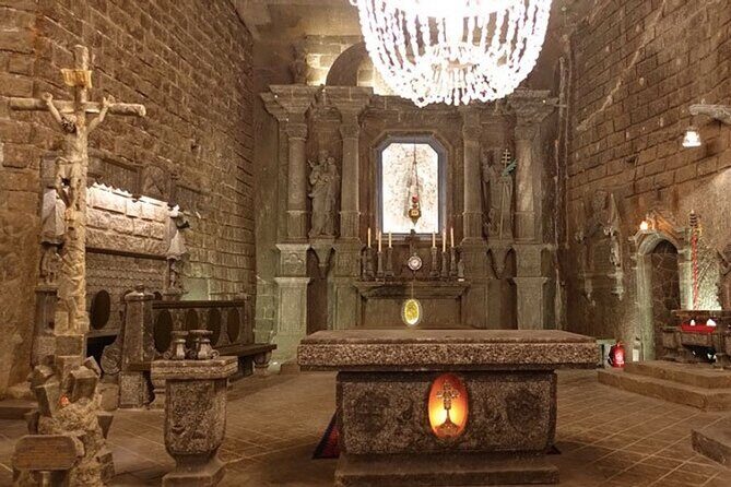 Salt Mine - Wieliczka Guided Tour - Shared Transport with Tickets from Krakow - Practical tips: shoes, layers, and what to do if stairs are your enemy