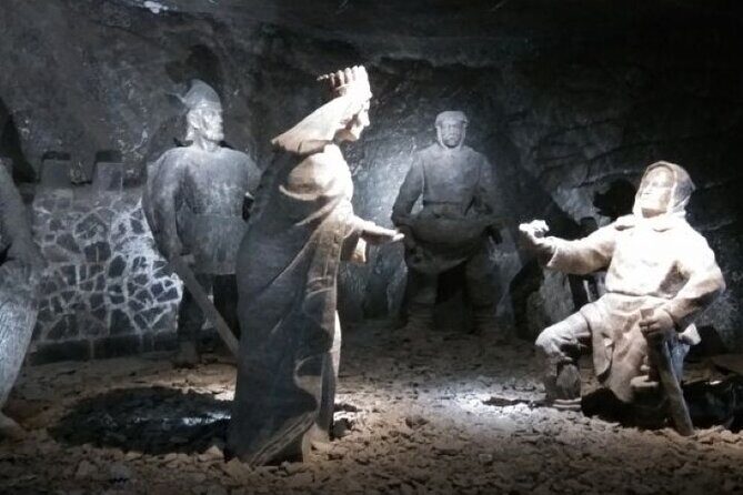 SALT MINE Wieliczka guided tour with Hotel Pickup - Riding the Lift Up: The End-Game Highlight