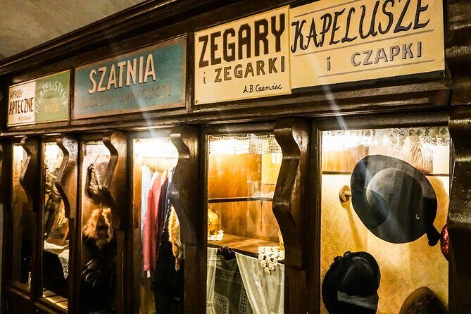 Schindler's Factory Guided Tour - Artifacts and 1940s reconstructions: what you gain by going guided first